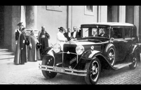 Классический Mercedes 1930 года
