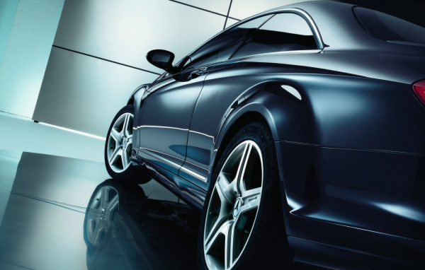 Автомобиль с женским именем Mercedes