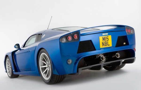Спорткар Noble M15