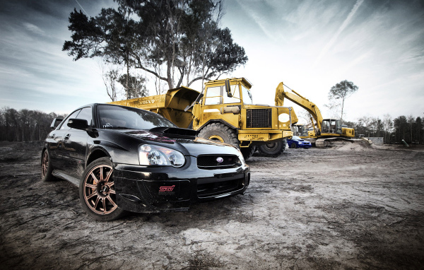 Черный автомобиль Subaru