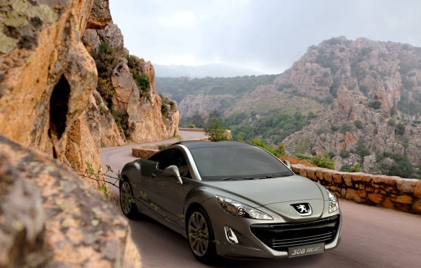 Peugeot 308 RC дорога в горы