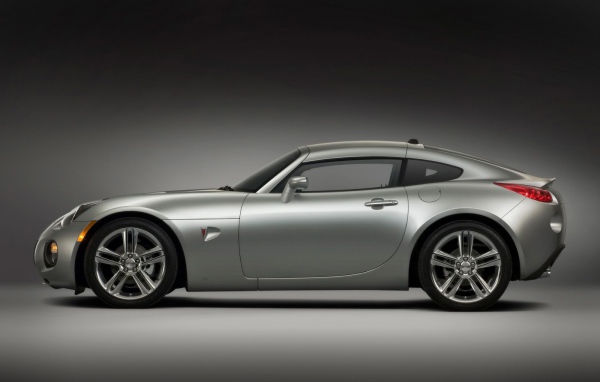 Серый Pontiac Solstic