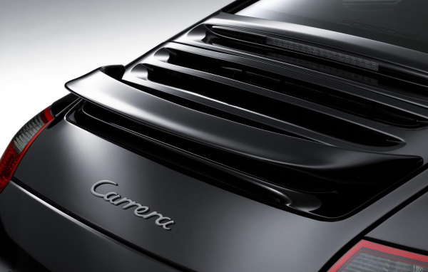 Логотип Carrera