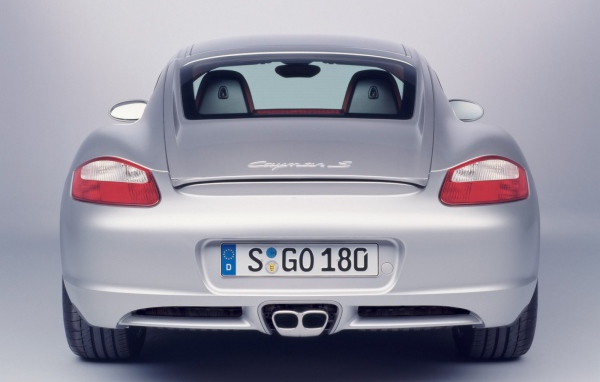 Porsche Cayman вид сзади