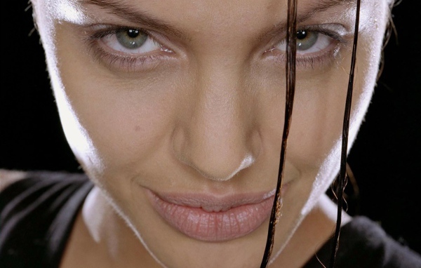 Angelina Jolie