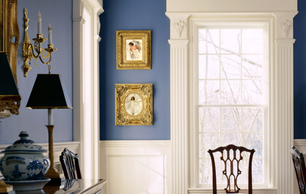 Бело-голубой стиль комнаты