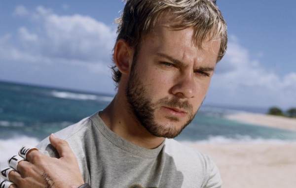 Остаться в живых / Lost