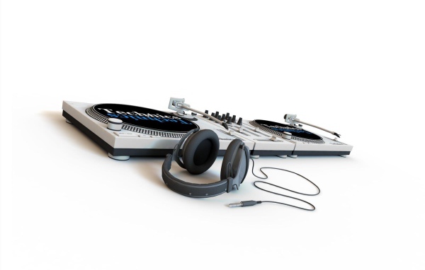 Technics - рабочий стол Диджея