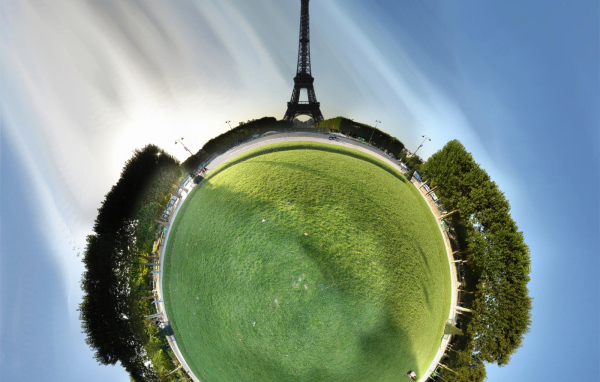 Маленький мир