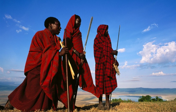 Племя Масаи на Краю Ngorongoro / Танзания / Африка