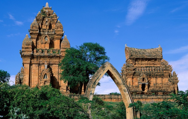 По Клонг Гарэй Башни / Нин Туан / Вьетнам