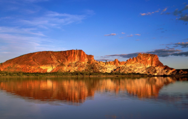 Радужная долина