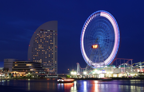 Карусель в Токио