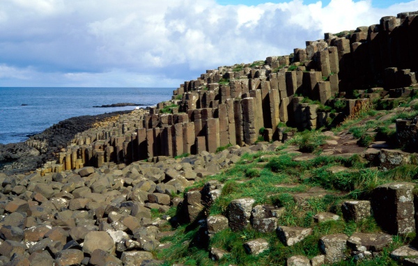 Гигантские плиты