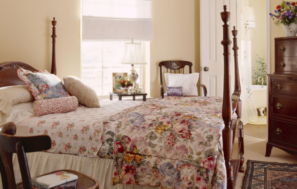 Королевская кровать