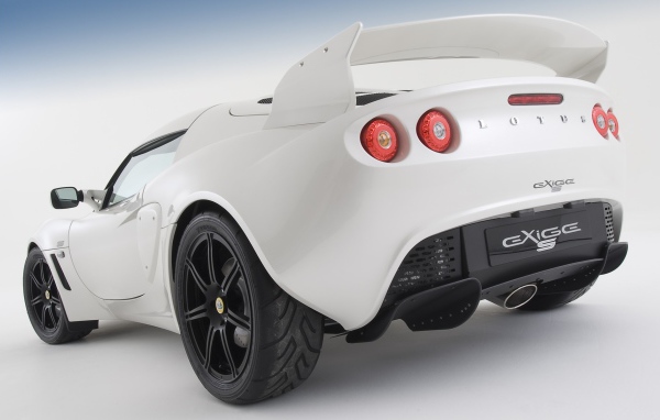 Спортивный автомобиль Lotus Exige S