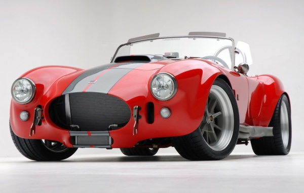 Красный спорткар