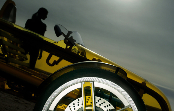 Прозрачный авто