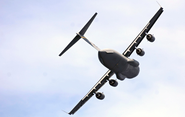 Военная авиация / разворот