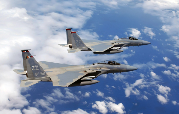 Военная авиация / два истребителя