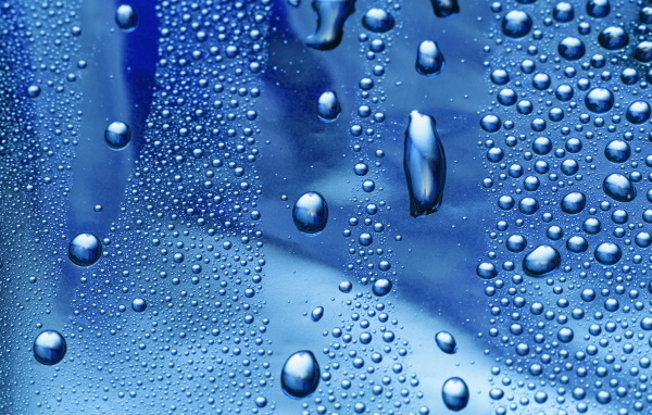 А за окном дождь