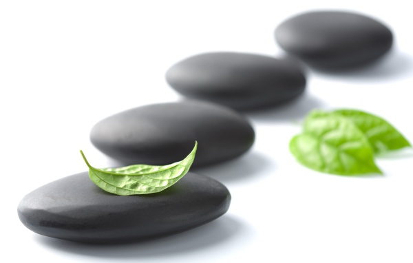 Черная галька