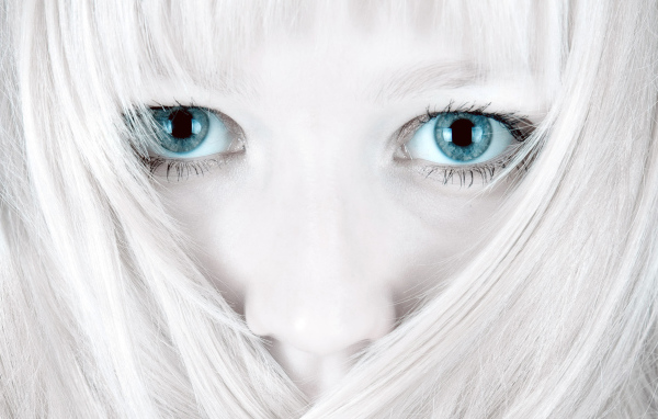 Голубые глаза