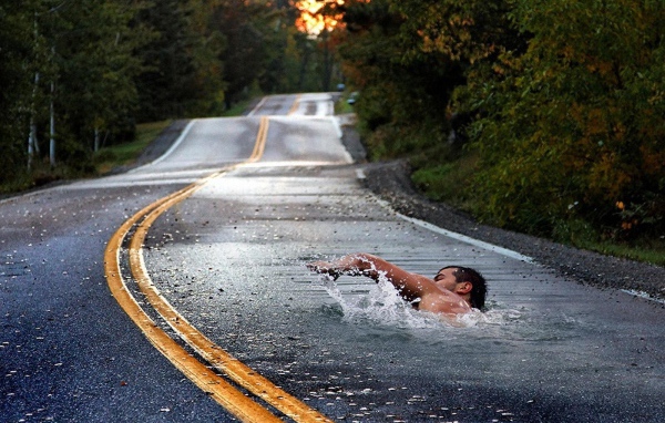 Заплыв по дороге