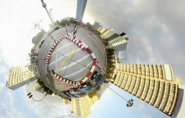 Маленький мир