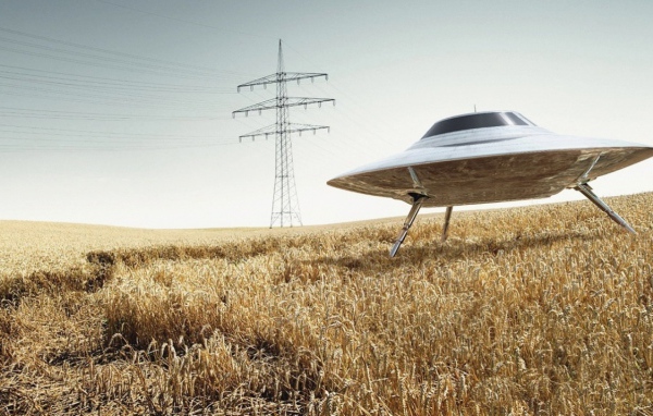 НЛО в поле