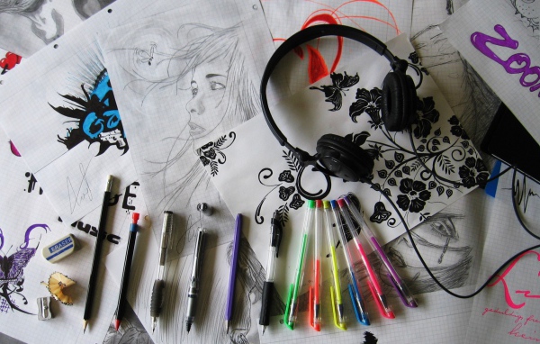 Стол художника