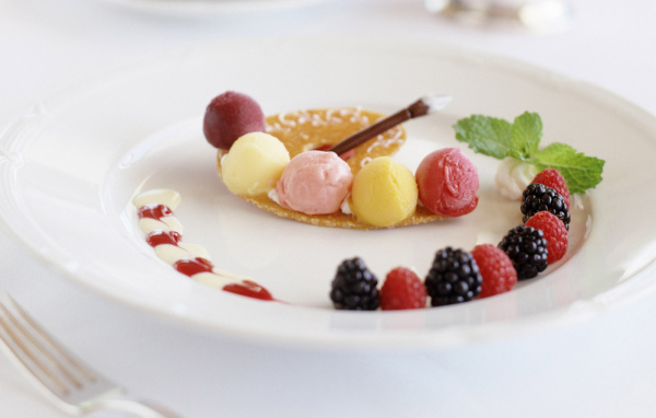 Красивый десерт