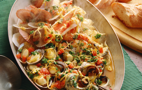 Мясное блюдо с морепродуктами