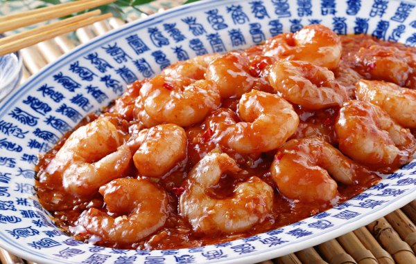 Креветки в томате