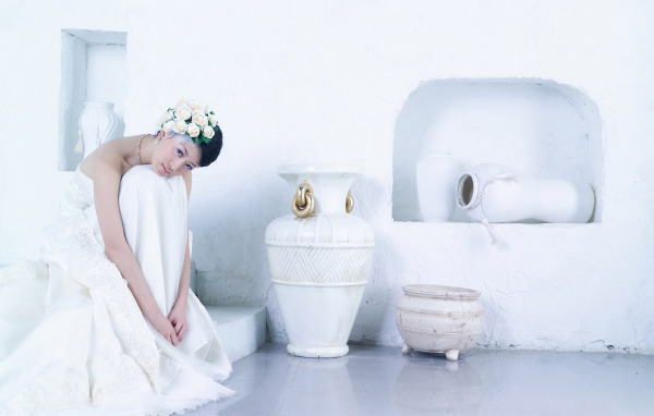 Белое платье