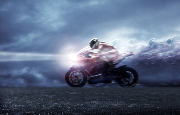 Мото гонщик