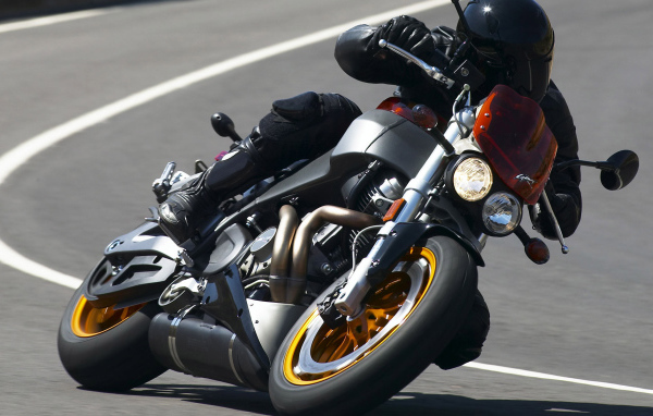 Крутой вираж