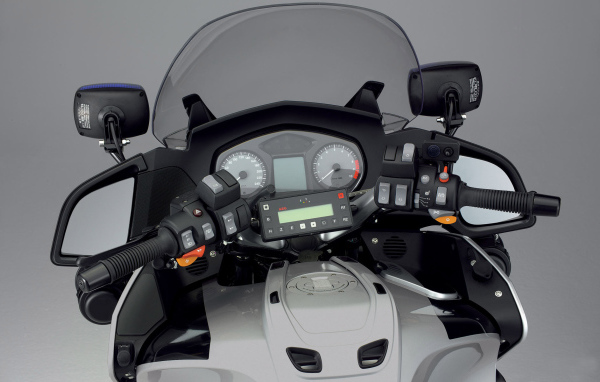 Панель управления / Мотоцикл BMW