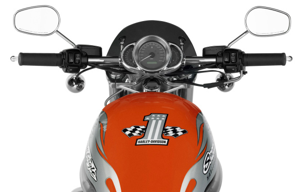 Harley Davidson бензобак и контрольная панель