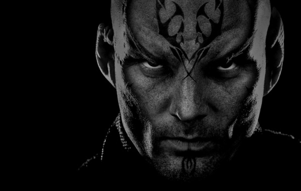 антигирой фильма Звездный путь / Star Trek 2009