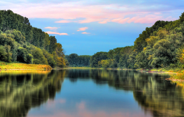 Спокойная река