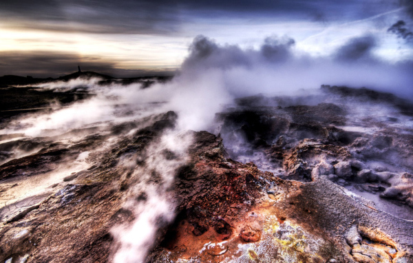 Активный вулкан