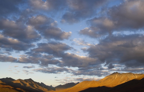 Горы и облака