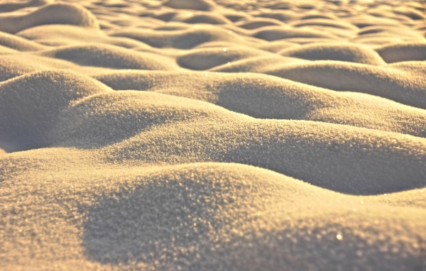 Новогодний снег