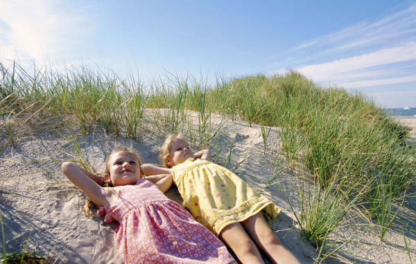 Дети на пляже