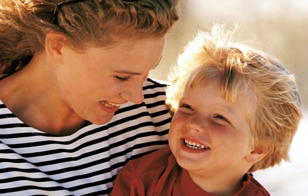 Радостный ребенок