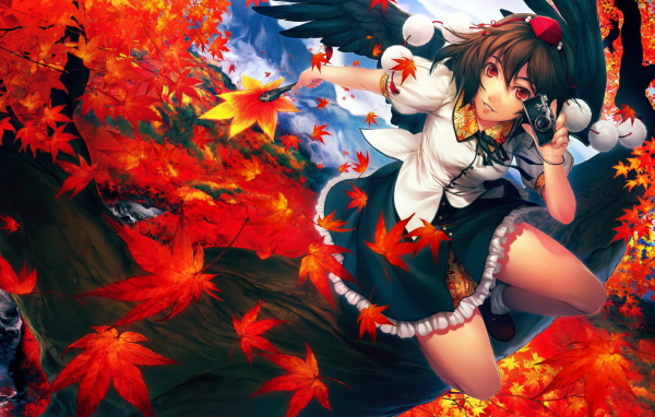 С камерой и черными крыльями