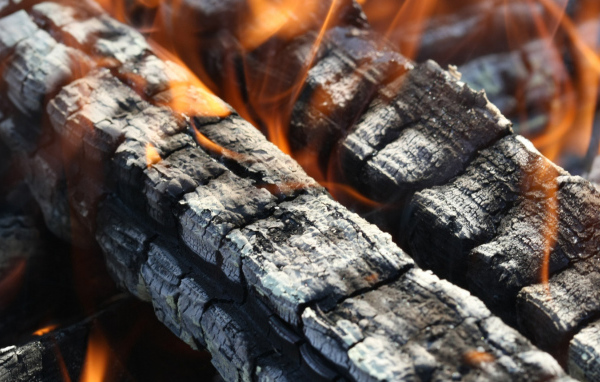 Догорающий костер