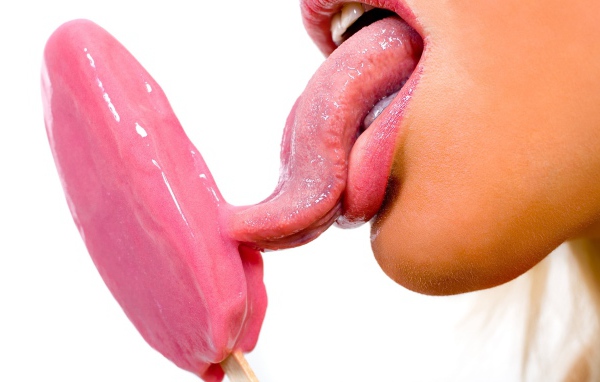 Мороженое и язычок