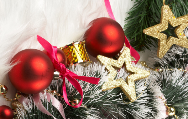 Украшение елки Новый Год 2011